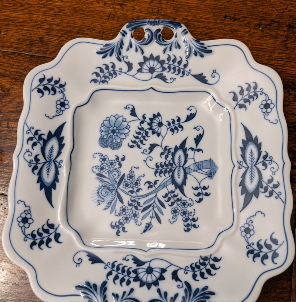 Blue Danube square plate